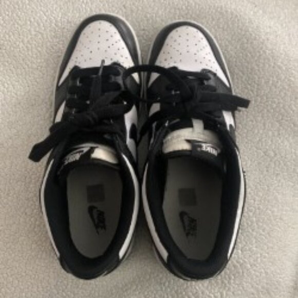 Nike Panda Dunk Low Size 6.5Y - Picture 3 of 5